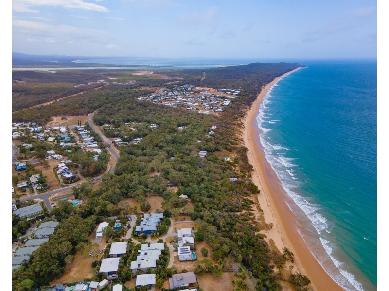 6/10 Ocean Beach Drive, Agnes Water QLD 4677