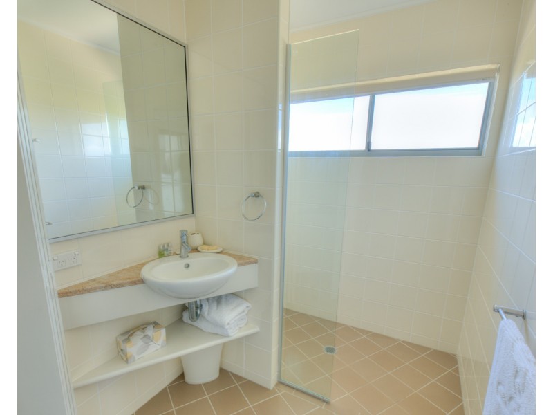 120/9 Beaches village Circuit, Agnes Water QLD 4677