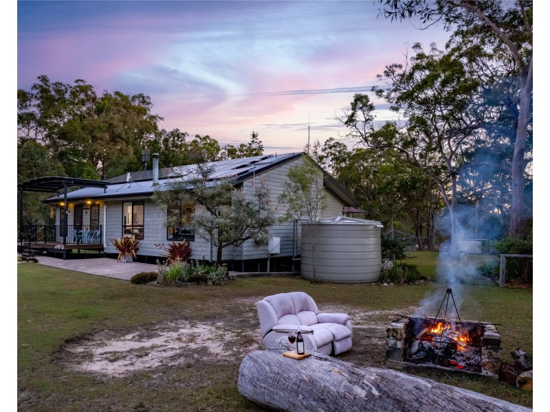 122 Mcghee Crescent, Agnes Water QLD 4677