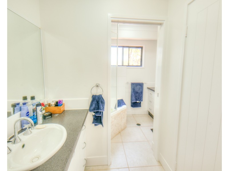 1/24 Discovery Drive, Agnes Water QLD 4677