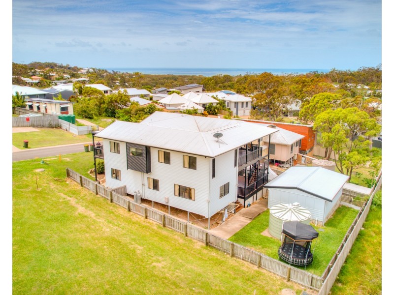 9 Seascape Close, Agnes Water QLD 4677