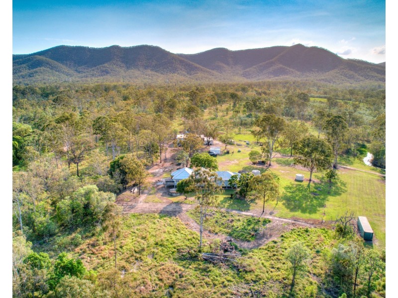 2300 Fingerboard Road, Mount Tom QLD 4677