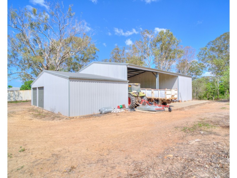 2300 Fingerboard Road, Mount Tom QLD 4677