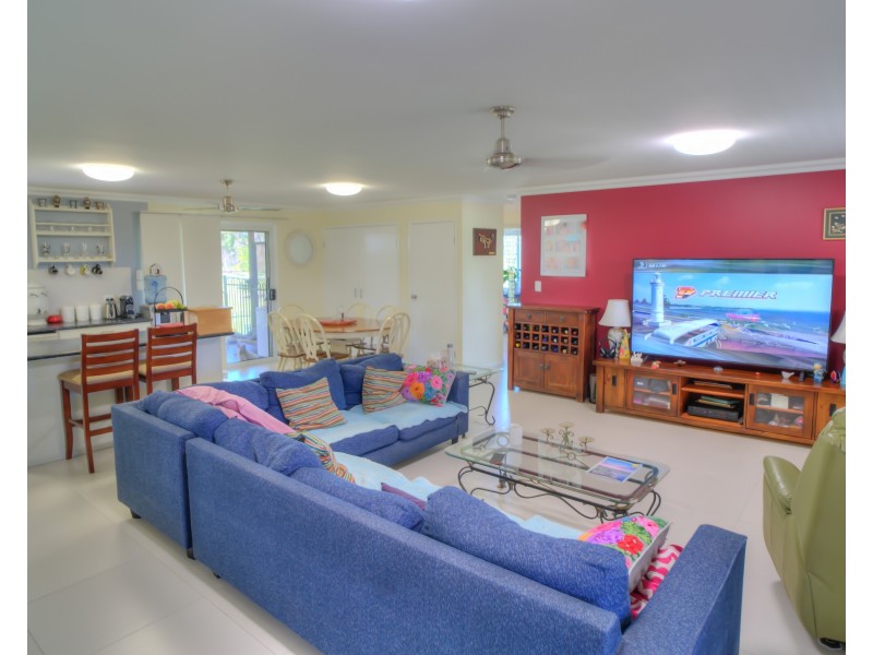 147 Bicentennial Drive, Agnes Water QLD 4677