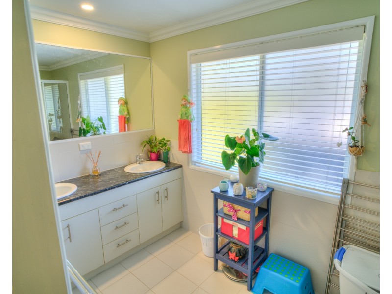 147 Bicentennial Drive, Agnes Water QLD 4677
