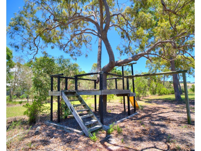 147 Bicentennial Drive, Agnes Water QLD 4677