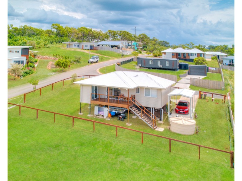 18 Occhilupo Circuit, Agnes Water QLD 4677
