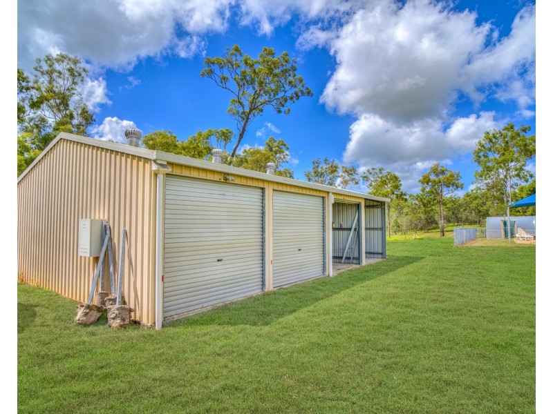 1382 Fingerboard Road, Mount Tom QLD 4677