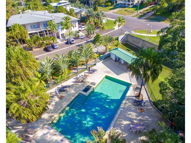 21/10 Ocean Beach Drive, Agnes Water QLD 4677