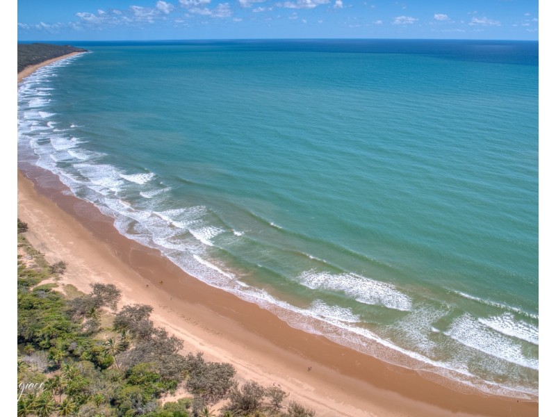 21/10 Ocean Beach Drive, Agnes Water QLD 4677