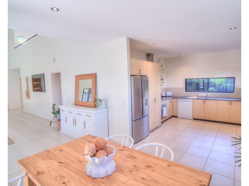 1/15 Dolphin Court, Agnes Water QLD 4677