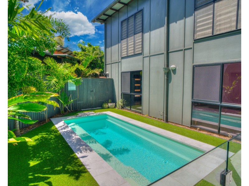 1/15 Dolphin Court, Agnes Water QLD 4677