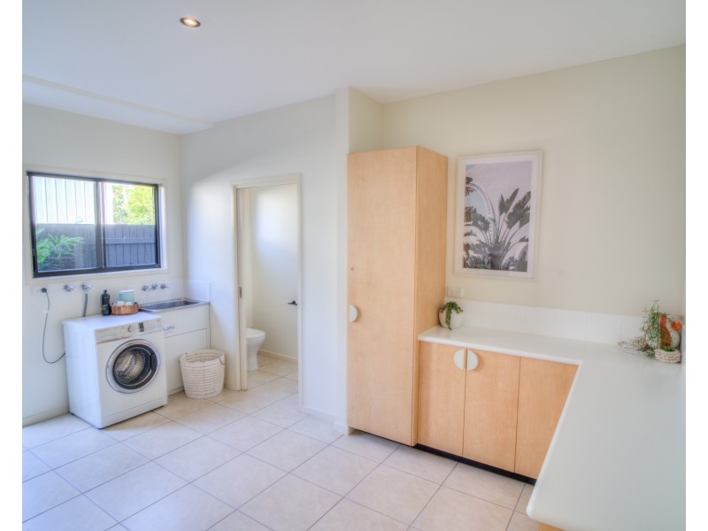 1/15 Dolphin Court, Agnes Water QLD 4677