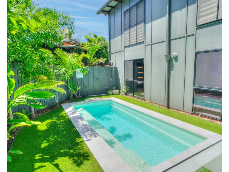 1/15 Dolphin Court, Agnes Water QLD 4677
