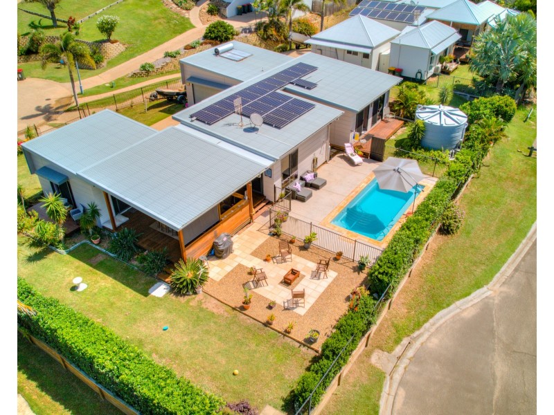 37 Atlantis Boulevard, Agnes Water QLD 4677