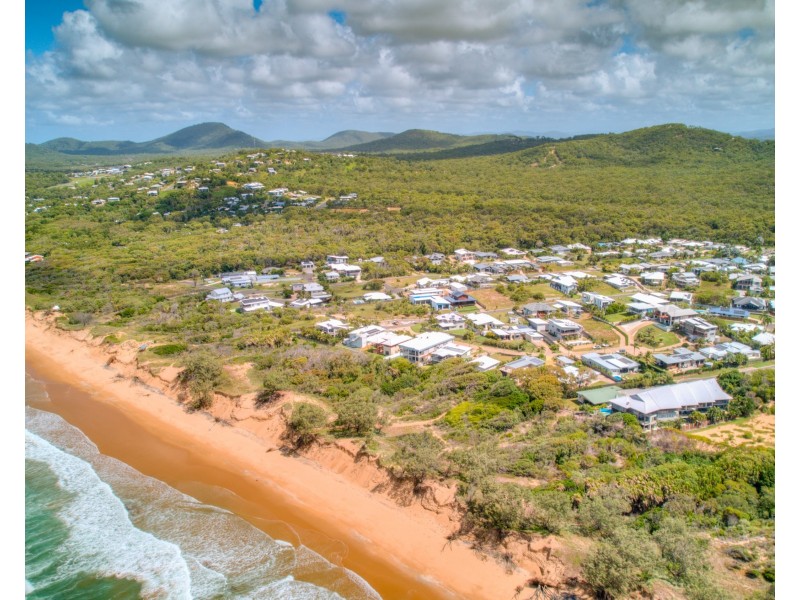 37 Atlantis Boulevard, Agnes Water QLD 4677