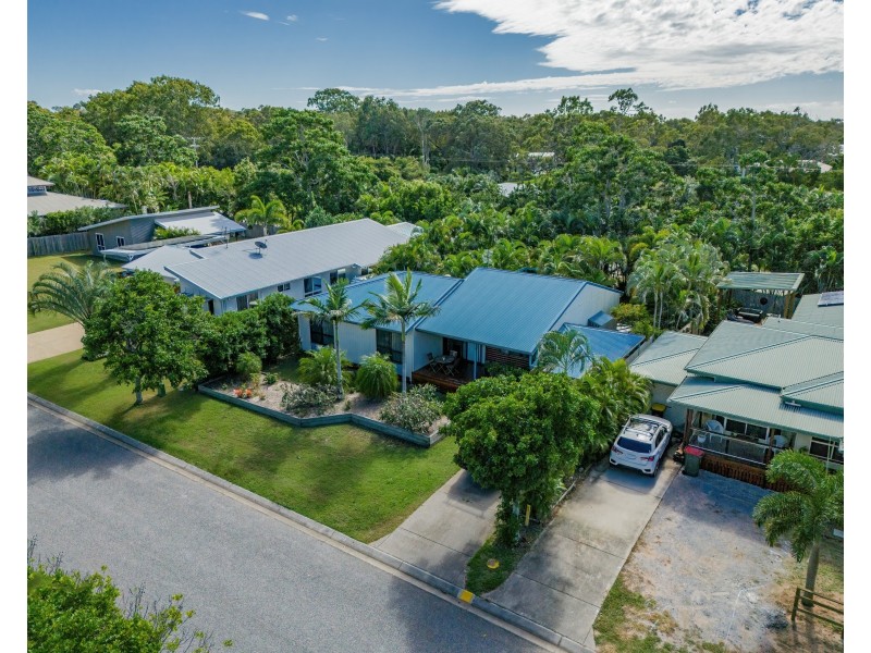 11 Joseph Banks Boulevard, Agnes Water QLD 4677