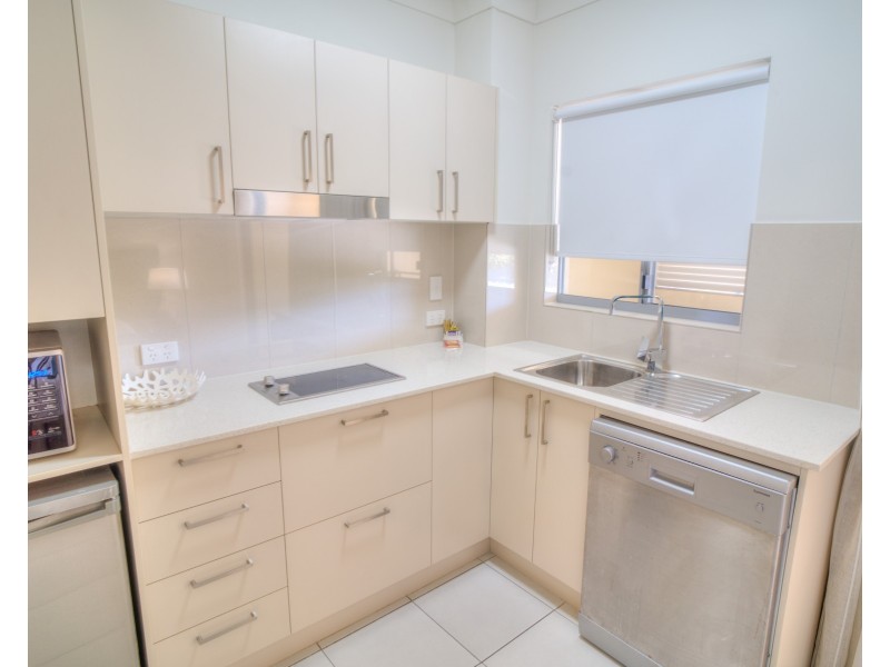 64/1 Beaches Village Circuit, Agnes Water QLD 4677