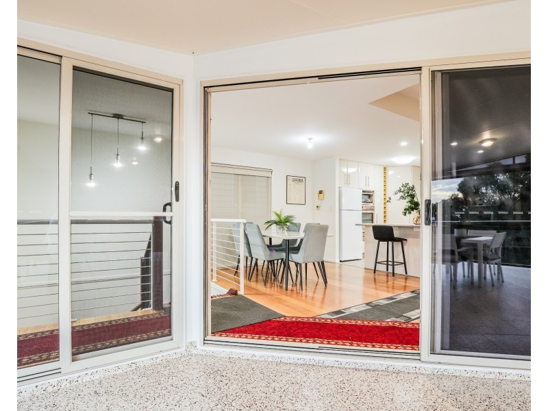 1/7 Webster Court, Agnes Water QLD 4677
