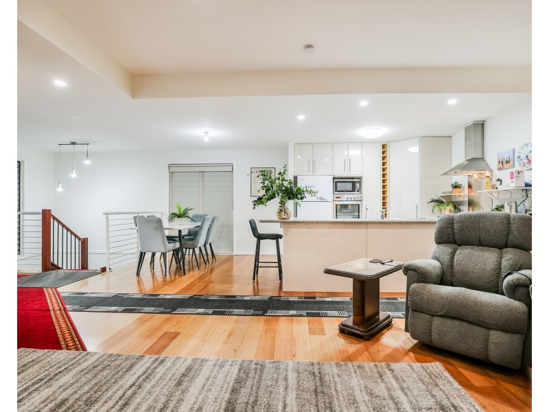 1/7 Webster Court, Agnes Water QLD 4677