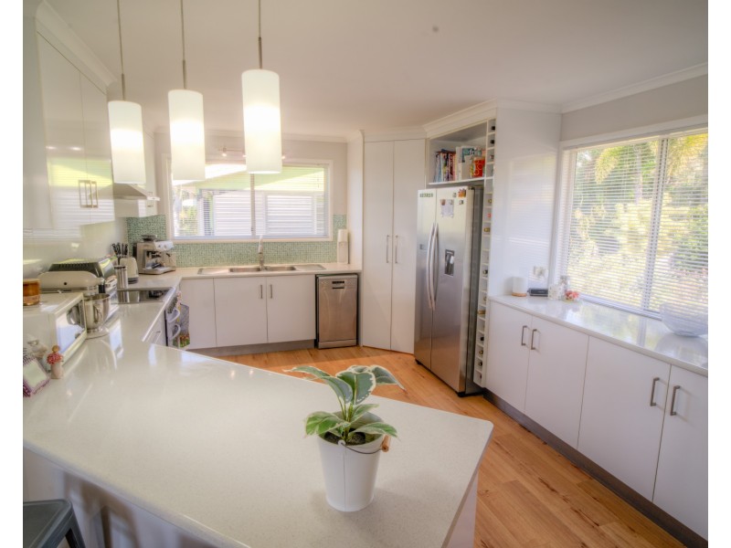 8 Woodrow Drive, Agnes Water QLD 4677