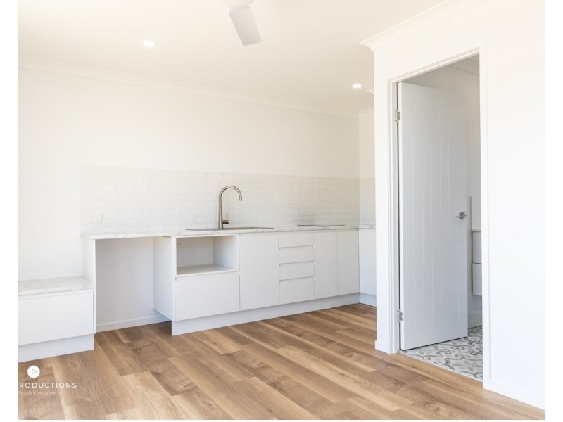 4/6 Beaches Village Circuit, Agnes Water QLD 4677