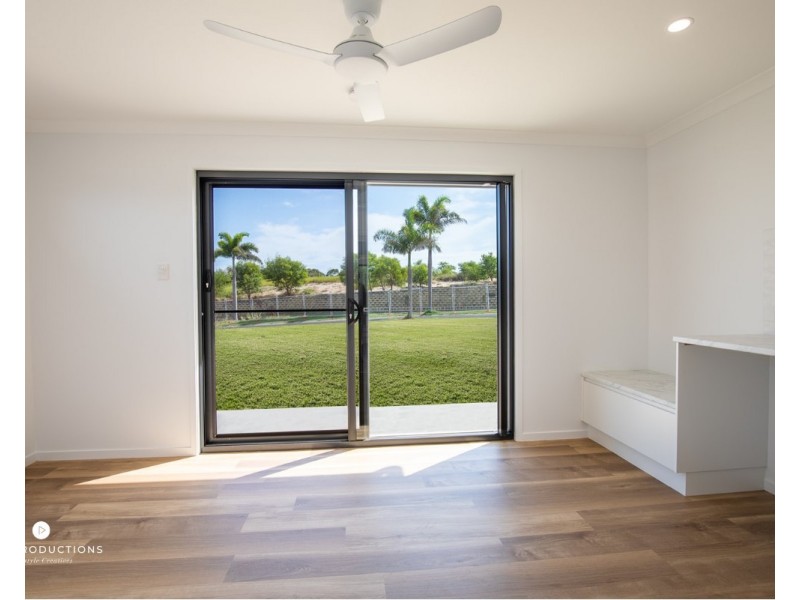 4/6 Beaches Village Circuit, Agnes Water QLD 4677