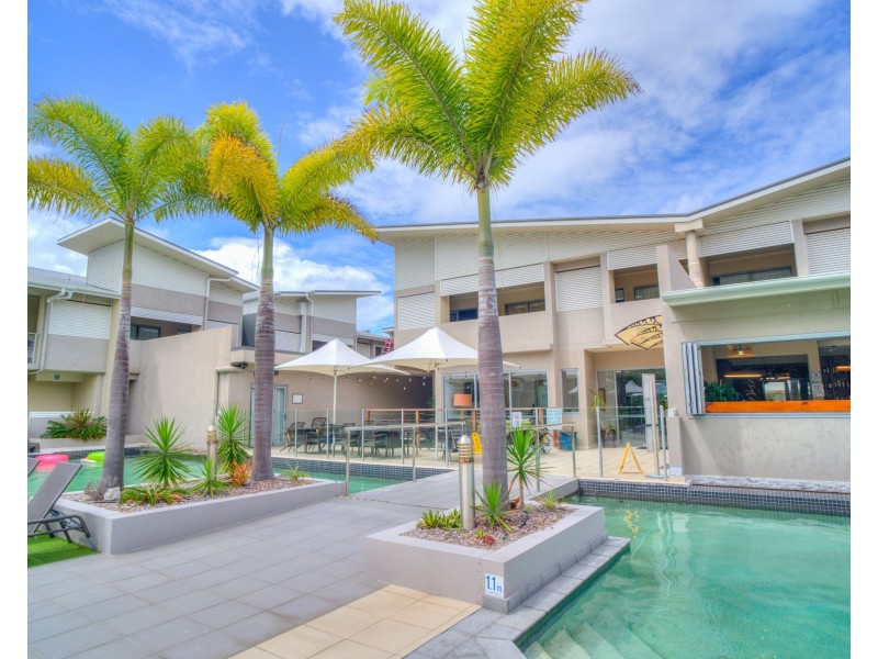 117/1 Beaches Village Circuit, Agnes Water QLD 4677