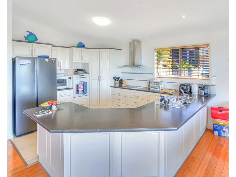 16 Seaspray Drive, Agnes Water QLD 4677