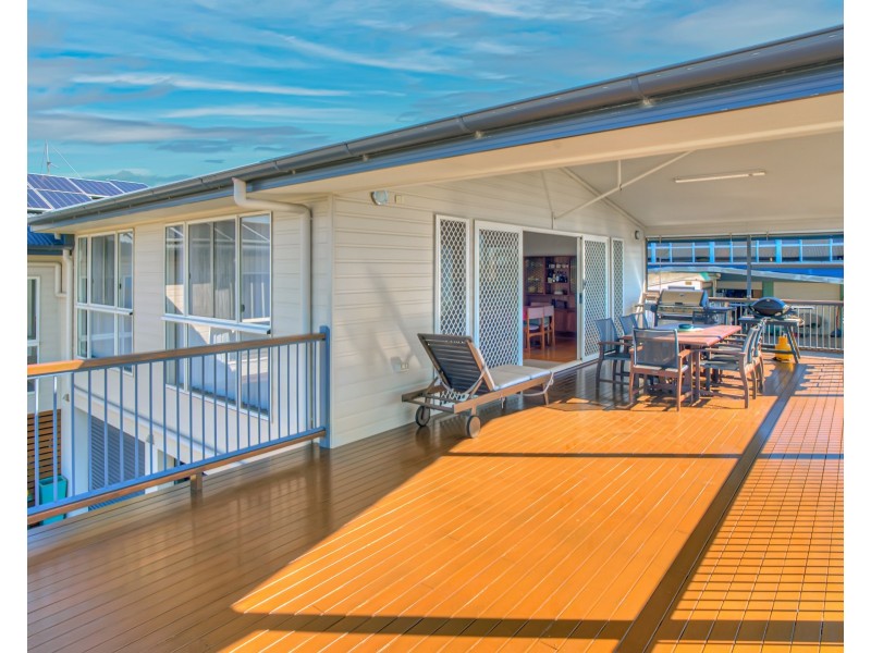 16 Seaspray Drive, Agnes Water QLD 4677