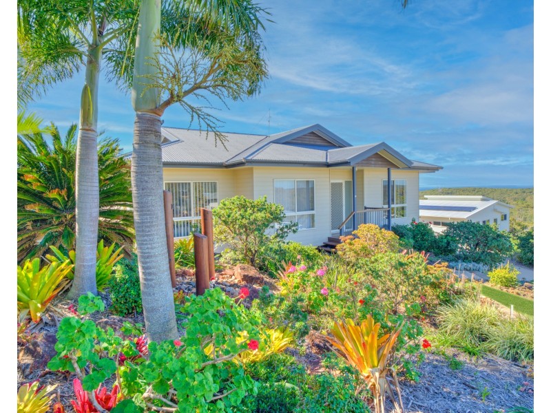 16 Seaspray Drive, Agnes Water QLD 4677