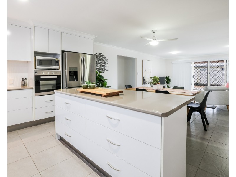 6 Sunset Drive, Agnes Water QLD 4677