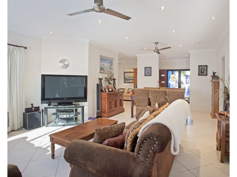 9 North Break Drive, Agnes Water QLD 4677