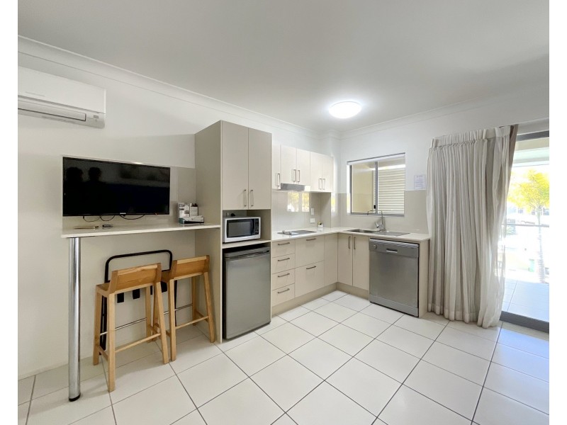 80/1 Beaches Village Circuit, Agnes Water QLD 4677