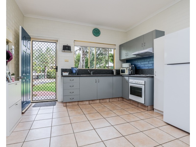 10/52 Captain Cook Drive, Agnes Water QLD 4677