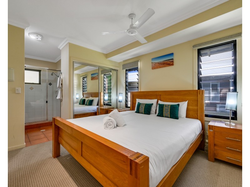 20/2 Beaches Village Circuit, Agnes Water QLD 4677