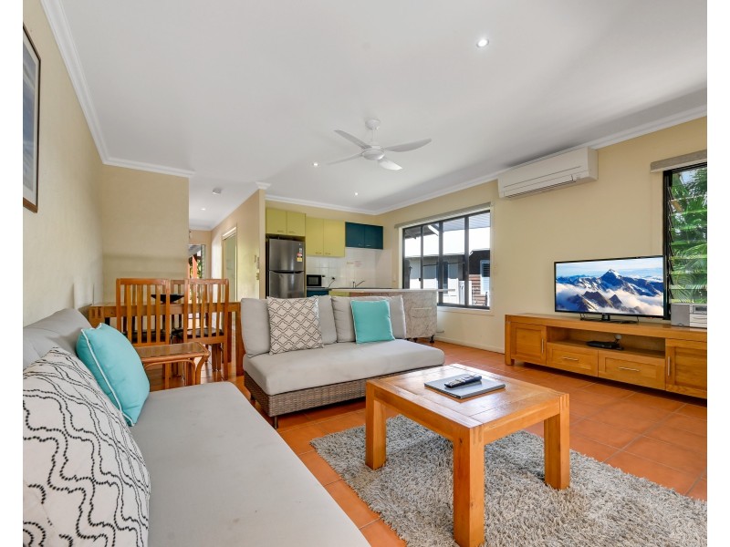 20/2 Beaches Village Circuit, Agnes Water QLD 4677