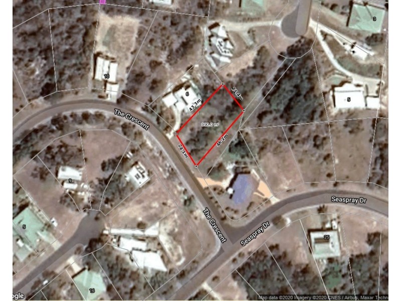 4 The Crescent, Agnes Water QLD 4677