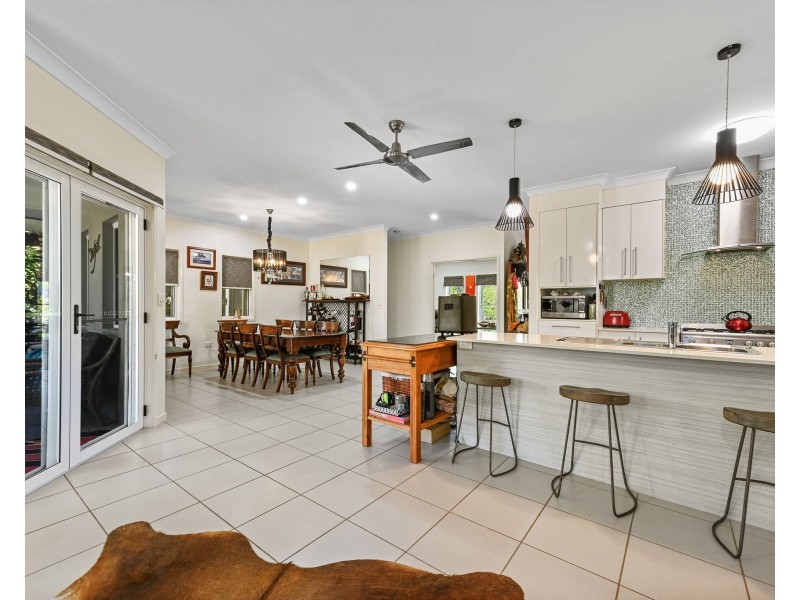 111 Jakeman Drive, Agnes Water QLD 4677