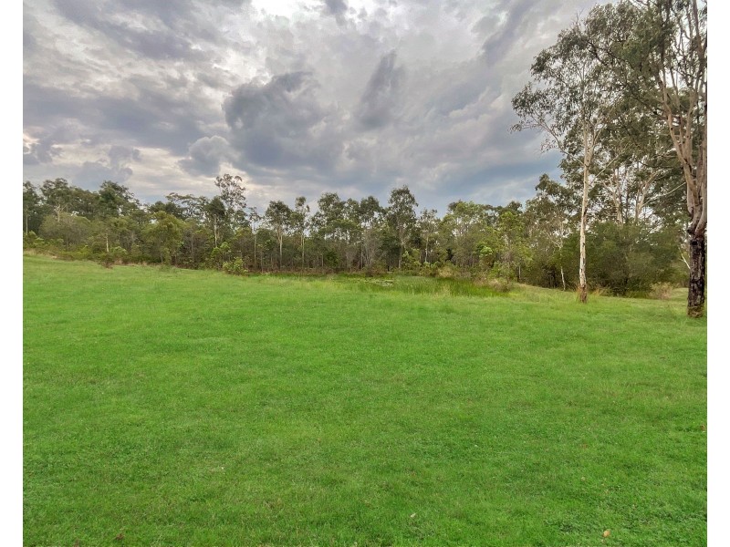 941 Gorge Road, Taunton QLD 4674