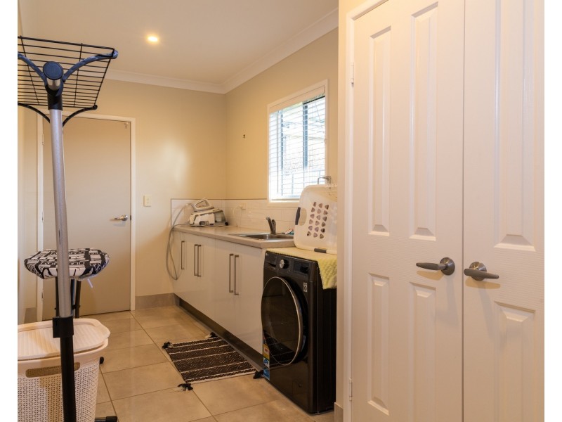 13 Discovery Drive, Agnes Water QLD 4677