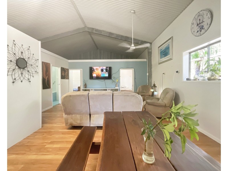 40 Watkins Road, Agnes Water QLD 4677