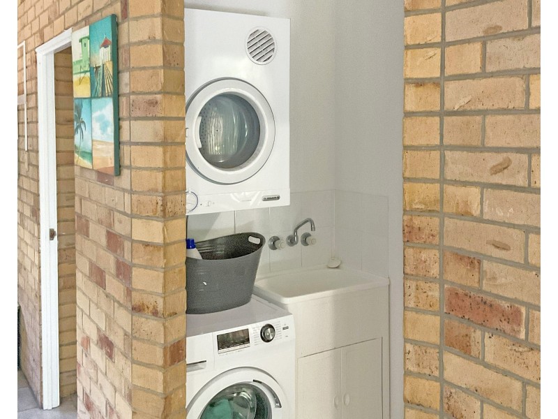 6/52 Captain Cook Drive, Agnes Water QLD 4677