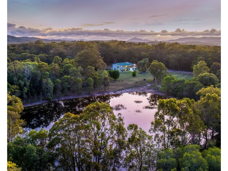 2208 Round Hill Road, Agnes Water QLD 4677