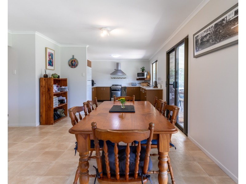2208 Round Hill Road, Agnes Water QLD 4677
