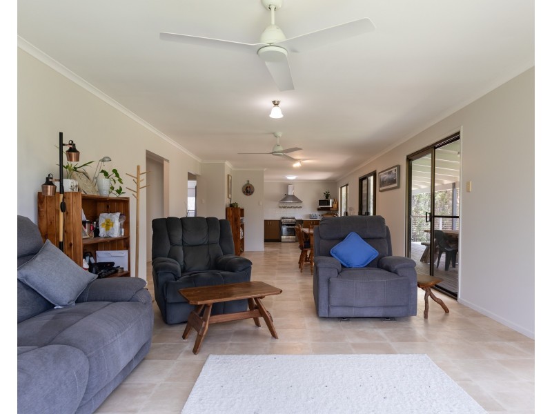 2208 Round Hill Road, Agnes Water QLD 4677