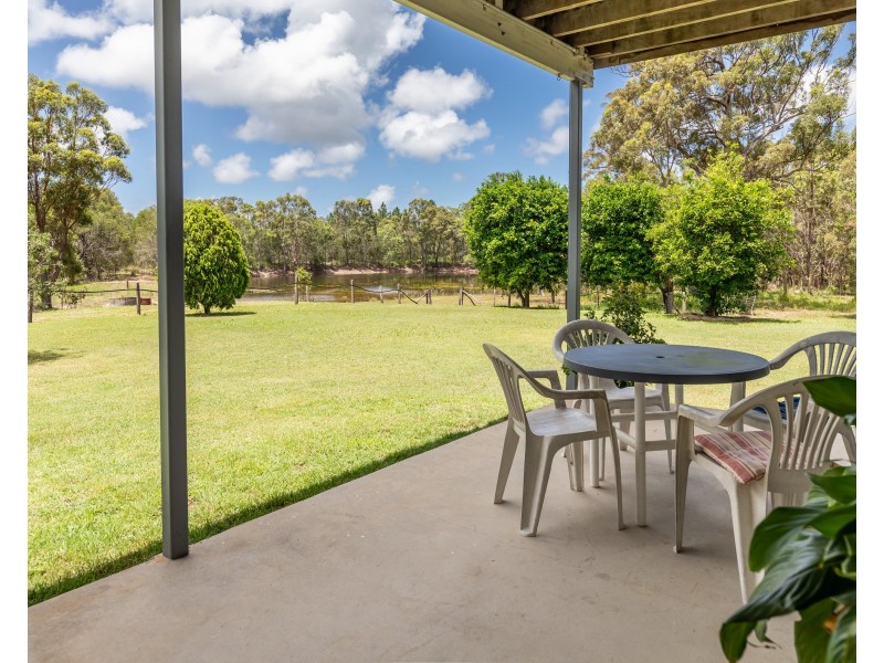 2208 Round Hill Road, Agnes Water QLD 4677
