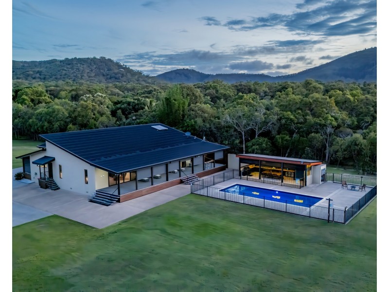 80 Streeter Drive, Agnes Water QLD 4677