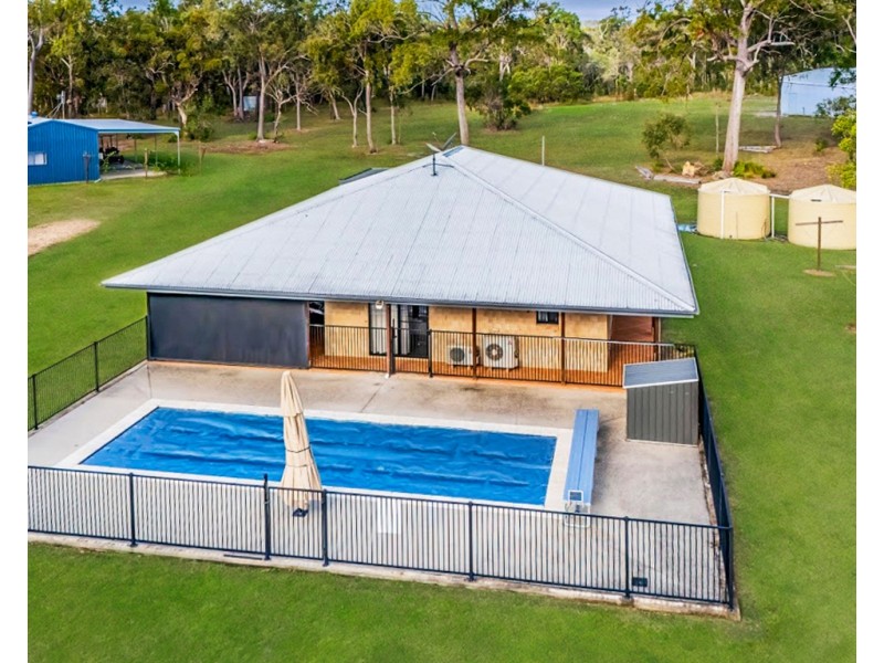 1980 Round Hill Road, Round Hill QLD 4677