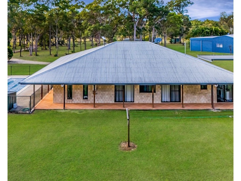 1980 Round Hill Road, Round Hill QLD 4677